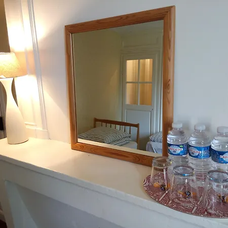 Moulin De La Fleuristerie Bed & Breakfast