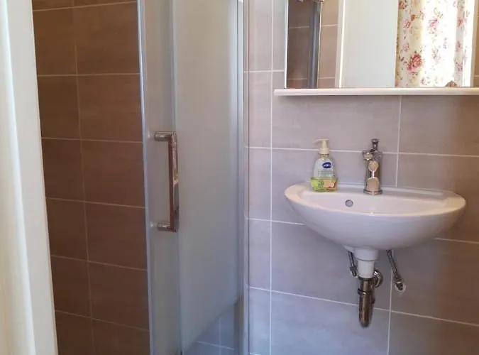 Bed and breakfast Moulin De La Fleuristerie Orges