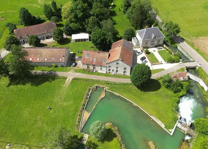 Moulin De La Fleuristerie Bed and breakfast *